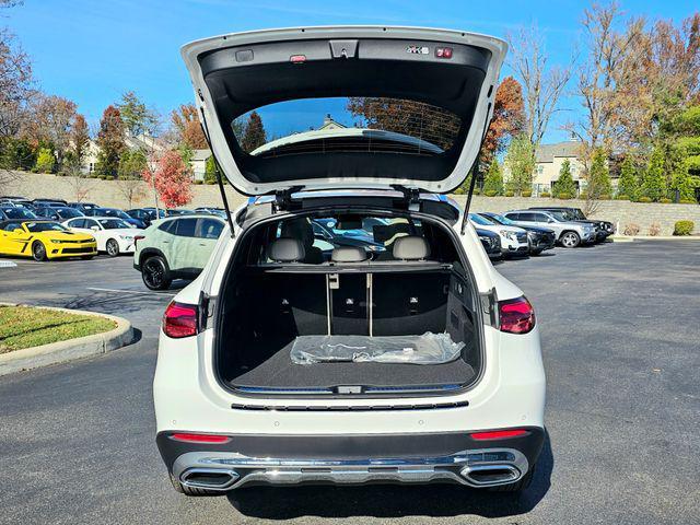 new 2026 Mercedes-Benz GLC 300 car, priced at $55,550