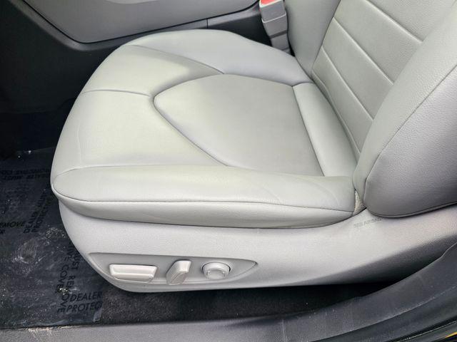 used 2022 Toyota Highlander car, priced at $34,071