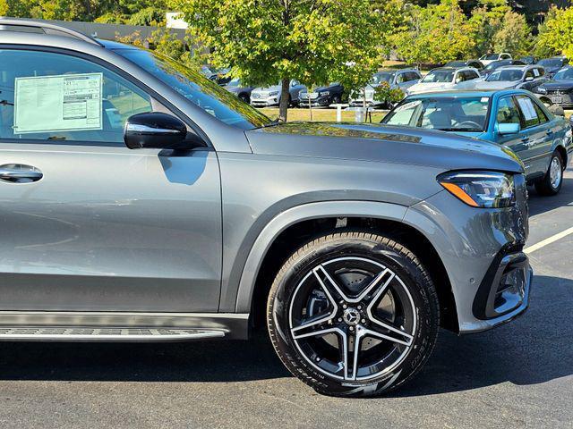 new 2026 Mercedes-Benz GLS 450 car, priced at $104,275