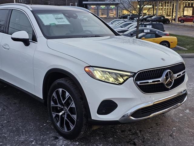 new 2025 Mercedes-Benz GLC 350e car, priced at $68,585