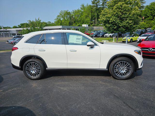 new 2025 Mercedes-Benz GLC 300 car, priced at $57,720