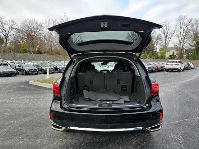 used 2018 Acura MDX car, priced at $24,401