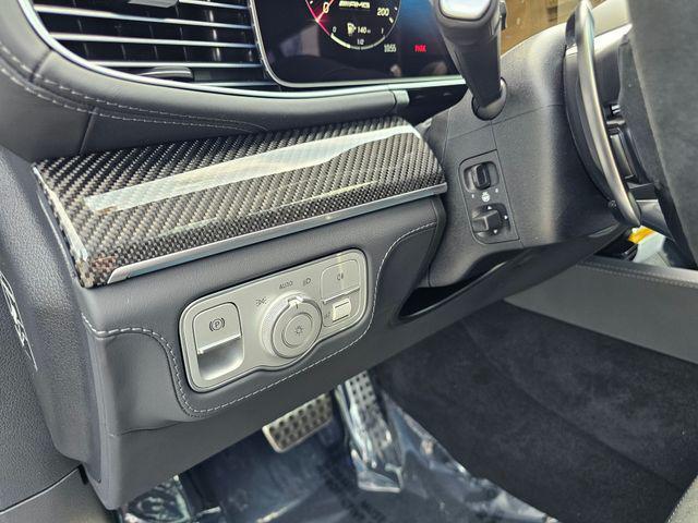new 2025 Mercedes-Benz AMG GLS 63 car, priced at $170,155