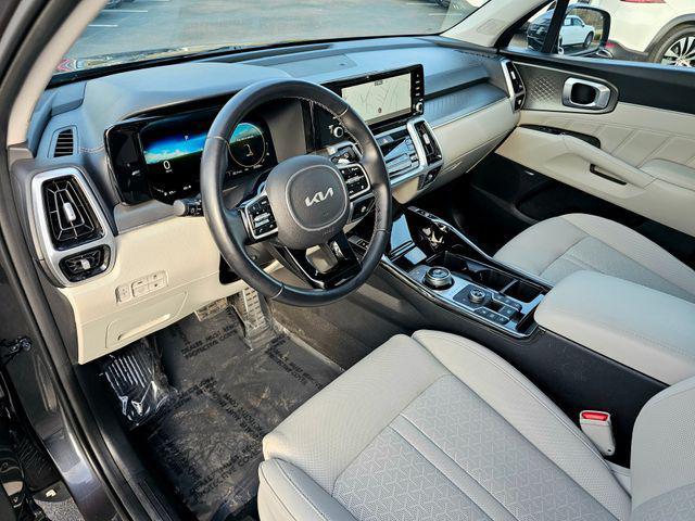 used 2022 Kia Sorento Plug-In Hybrid car, priced at $30,560