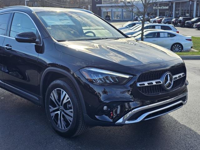 new 2025 Mercedes-Benz GLA 250 car, priced at $50,940