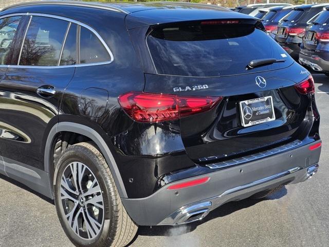 new 2025 Mercedes-Benz GLA 250 car, priced at $50,940