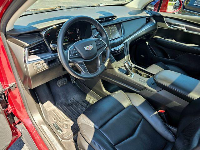 used 2018 Cadillac XT5 car, priced at $10,250