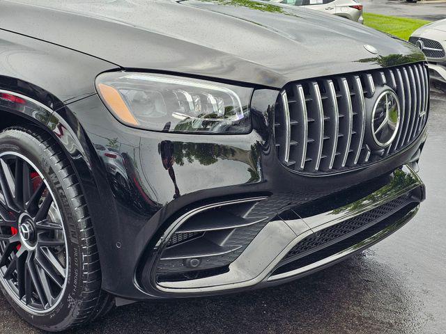 new 2025 Mercedes-Benz AMG GLS 63 car, priced at $168,565
