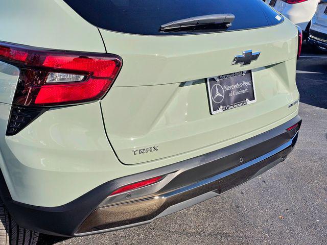 used 2025 Chevrolet Trax car, priced at $23,645