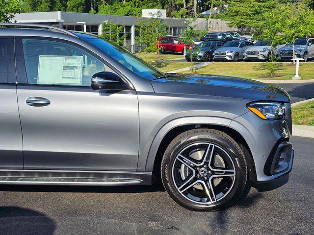 new 2025 Mercedes-Benz GLS 450 car, priced at $102,490