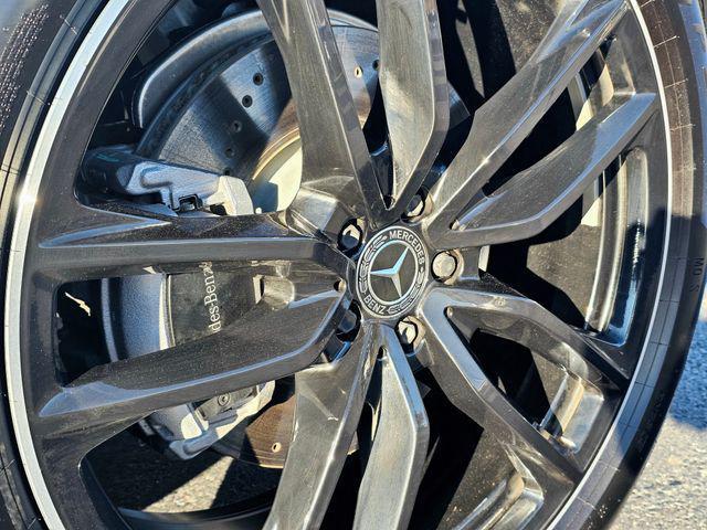 new 2025 Mercedes-Benz GLS 580 car, priced at $124,800