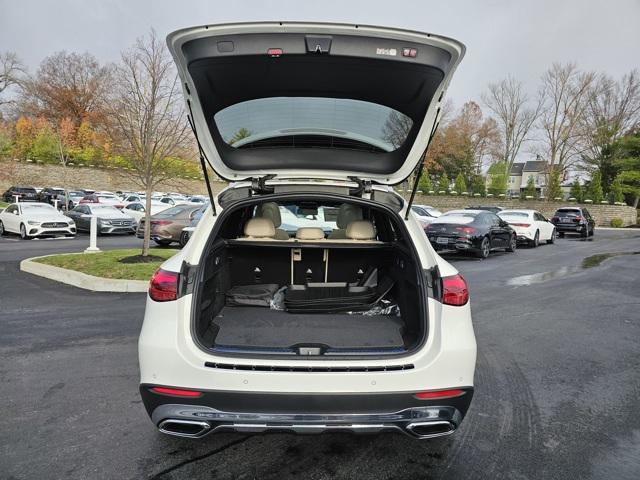 new 2025 Mercedes-Benz GLC 350e car, priced at $66,275