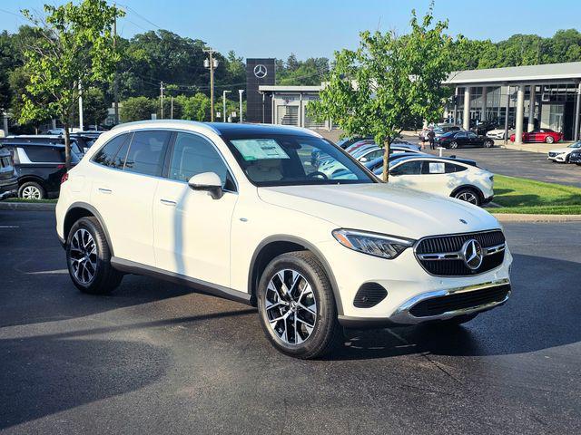 new 2025 Mercedes-Benz GLC 350e car, priced at $65,375