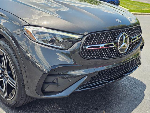 new 2025 Mercedes-Benz GLC 300 car, priced at $68,430