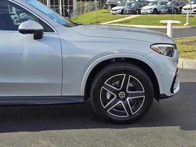 new 2025 Mercedes-Benz GLC 300 car, priced at $61,735