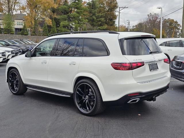 new 2025 Mercedes-Benz GLS 450 car, priced at $105,235