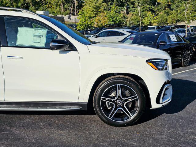 new 2026 Mercedes-Benz GLS 450 car, priced at $101,335