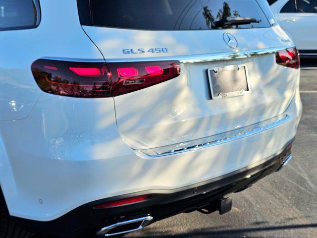 new 2026 Mercedes-Benz GLS 450 car, priced at $101,335