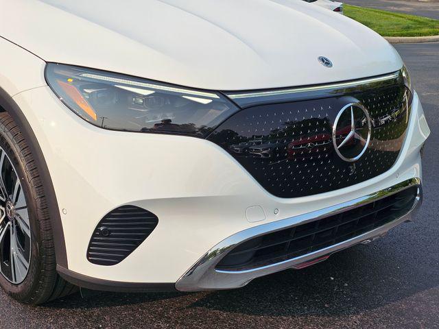 new 2025 Mercedes-Benz EQE 350 car, priced at $83,085