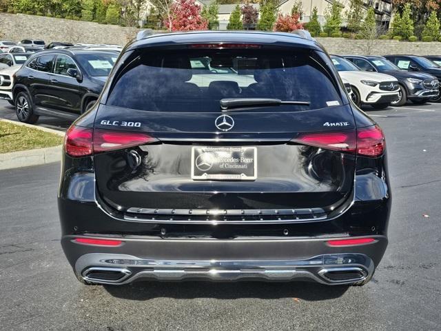 new 2025 Mercedes-Benz GLC 300 car, priced at $57,575