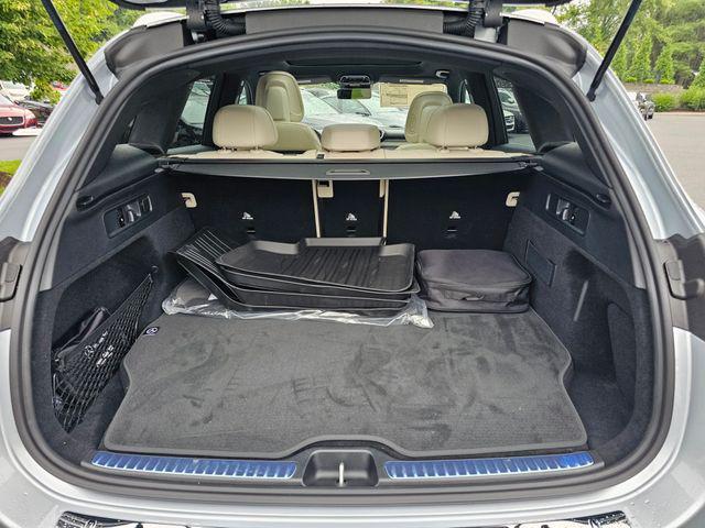 new 2025 Mercedes-Benz GLC 350e car, priced at $65,625