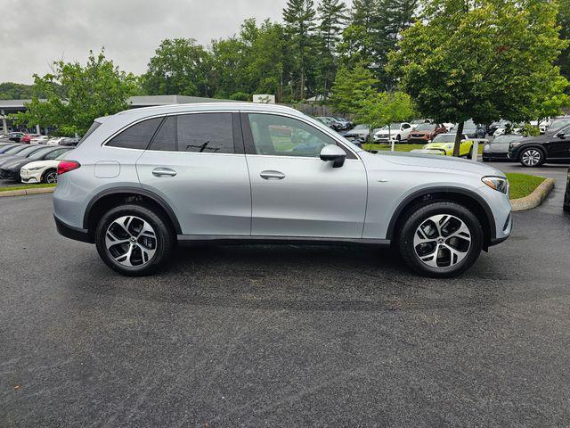 new 2025 Mercedes-Benz GLC 350e car, priced at $65,625