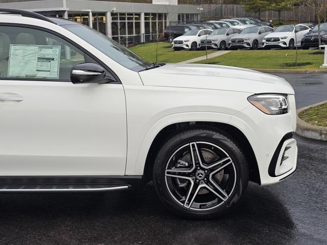 new 2025 Mercedes-Benz GLS 450 car, priced at $96,745