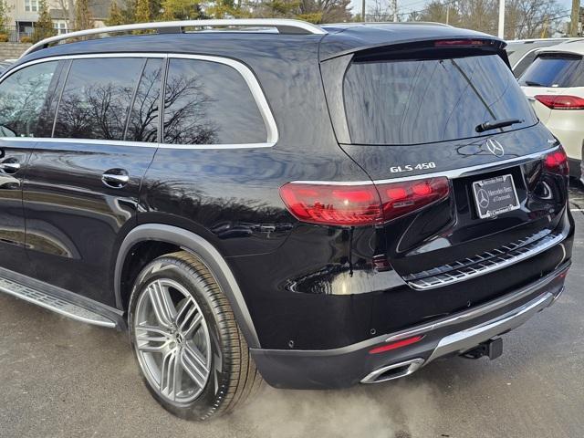 new 2025 Mercedes-Benz GLS 450 car, priced at $97,955