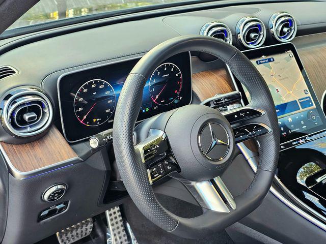 new 2025 Mercedes-Benz GLC 300 car, priced at $60,585