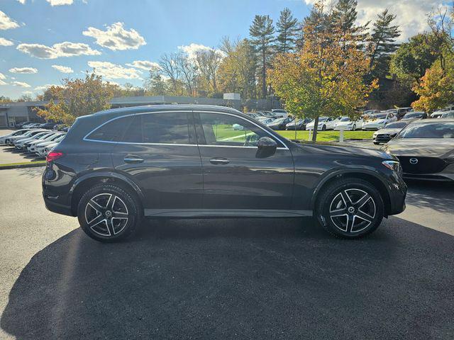 new 2025 Mercedes-Benz GLC 300 car, priced at $60,585