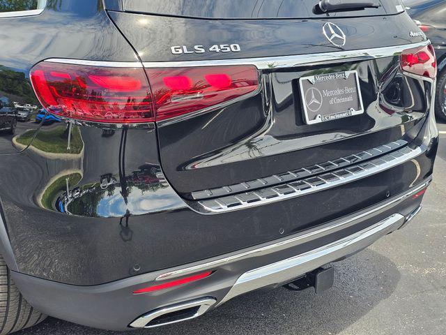 new 2025 Mercedes-Benz GLS 450 car, priced at $91,945