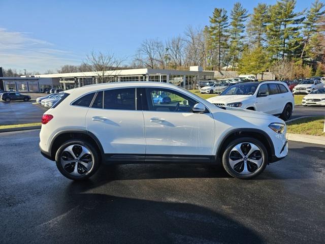 new 2025 Mercedes-Benz GLA 250 car, priced at $51,805