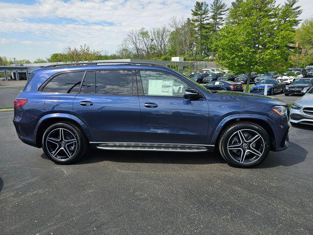 new 2025 Mercedes-Benz GLS 450 car, priced at $102,705