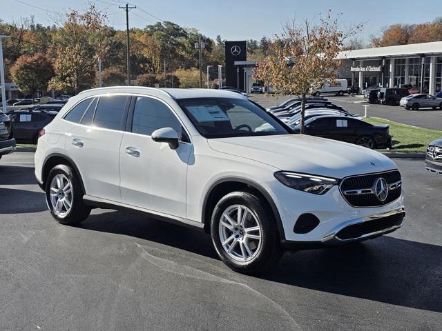 new 2025 Mercedes-Benz GLC 300 car, priced at $58,165