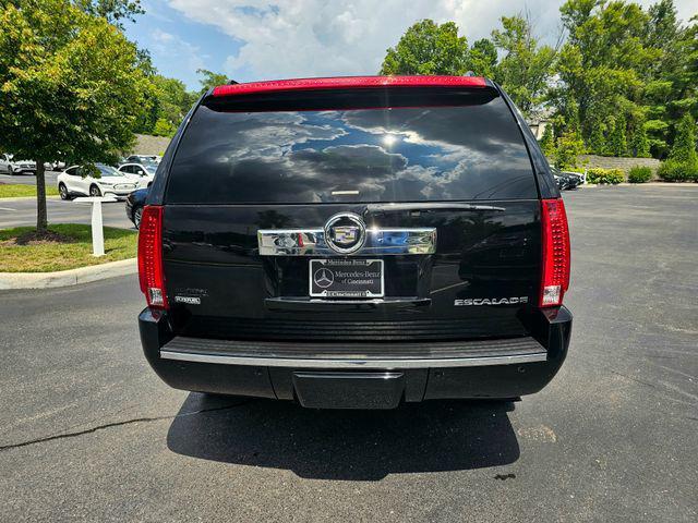 used 2009 Cadillac Escalade car, priced at $9,850