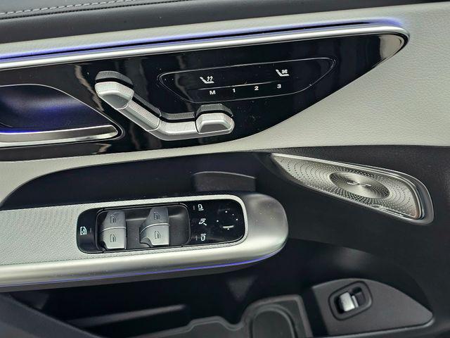 new 2026 Mercedes-Benz GLC 300 car, priced at $61,115