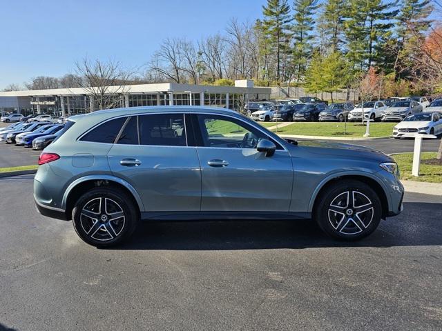 new 2025 Mercedes-Benz GLC 300 car, priced at $61,285