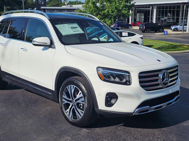 new 2025 Mercedes-Benz GLB 250 car, priced at $50,935