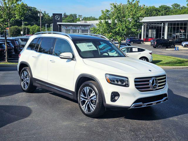 new 2025 Mercedes-Benz GLB 250 car, priced at $50,935