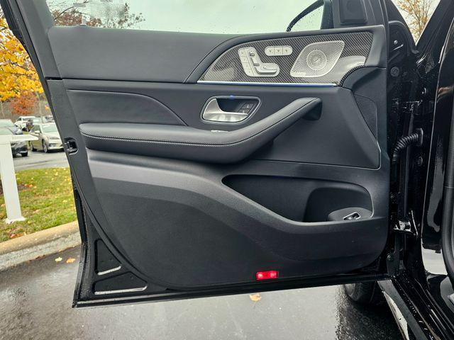 new 2026 Mercedes-Benz AMG GLE 63 car, priced at $141,660