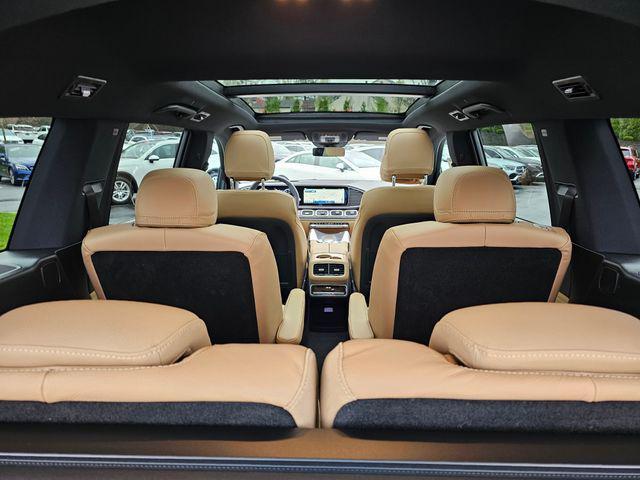 new 2025 Mercedes-Benz GLS 580 car, priced at $132,110