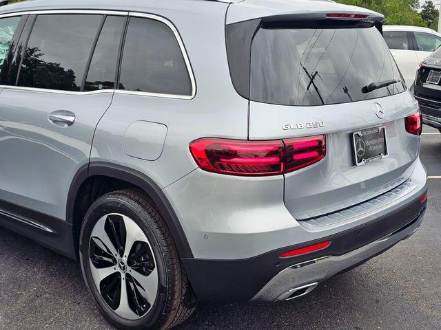 new 2026 Mercedes-Benz GLB 250 car, priced at $52,985
