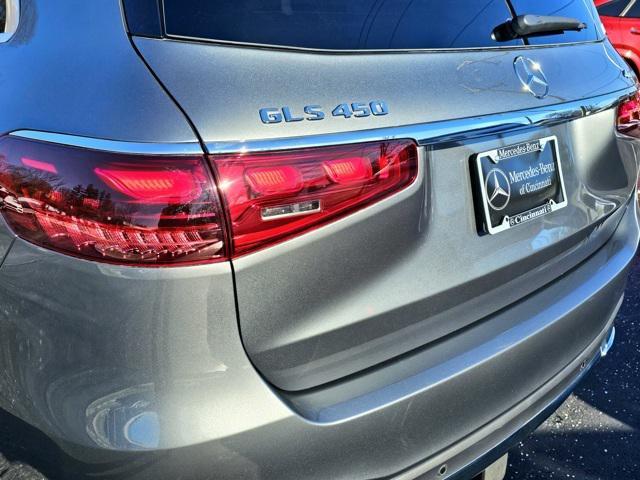 used 2025 Mercedes-Benz GLS 450 car, priced at $88,888