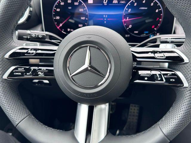new 2025 Mercedes-Benz GLC 300 car, priced at $62,915