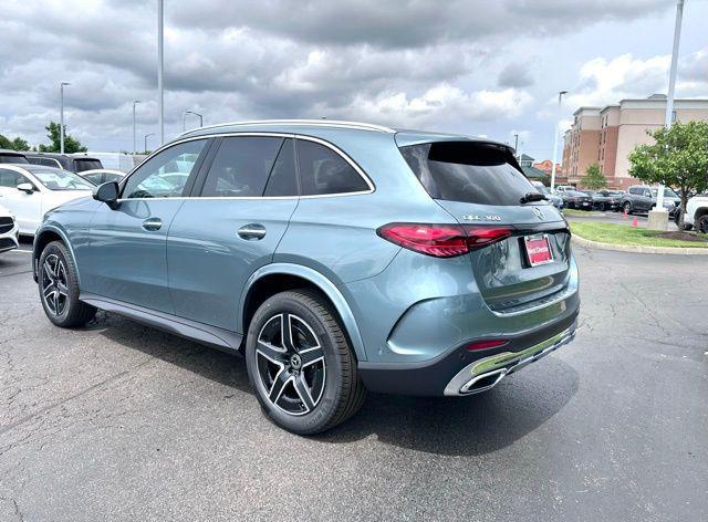 new 2025 Mercedes-Benz GLC 300 car, priced at $62,915