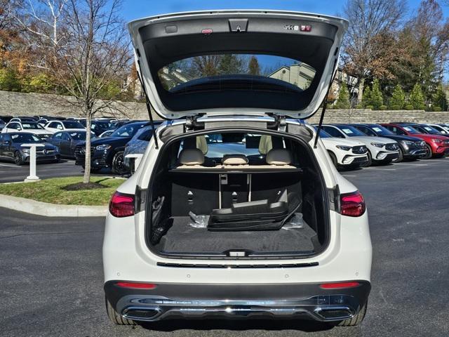 new 2025 Mercedes-Benz GLC 350e car, priced at $67,935