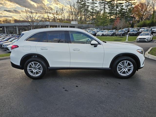 new 2025 Mercedes-Benz GLC 300 car, priced at $57,575