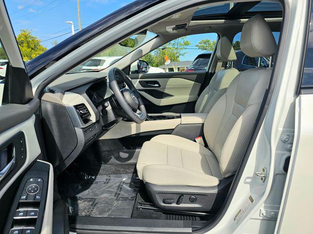 used 2023 Nissan Rogue car, priced at $22,900