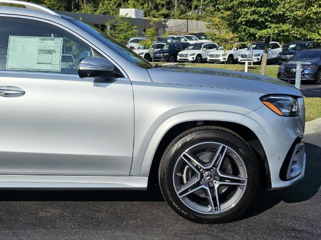 new 2025 Mercedes-Benz GLS 450 car, priced at $95,915