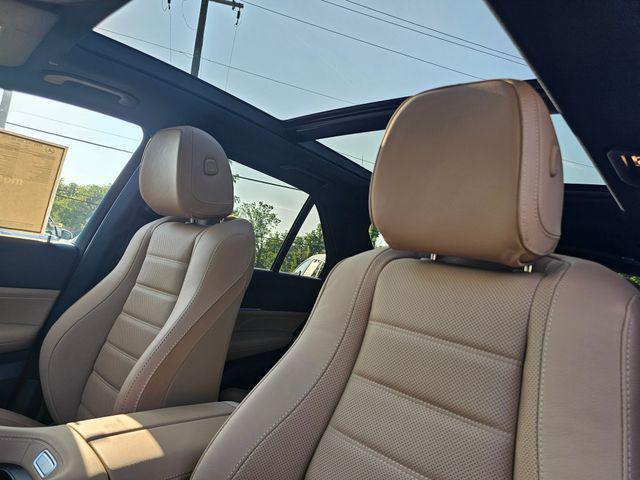 new 2025 Mercedes-Benz GLE 350 car, priced at $78,555